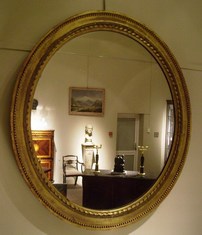 Large Early 19th Century Oval Giltwood Mirror